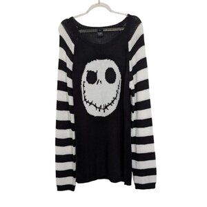 Disney Nightmare Before Christmas Sweater juniors Size XL Black Jack Skellington